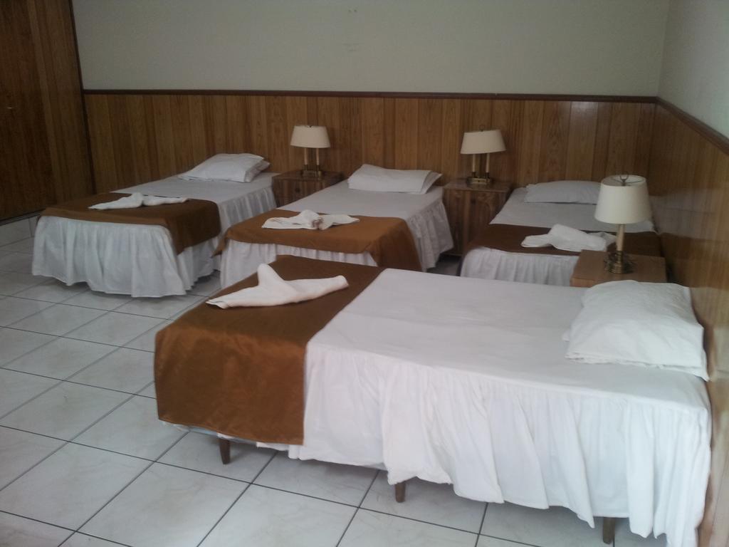 Hotel Manantiales El Salvador 산살바도르 객실 사진